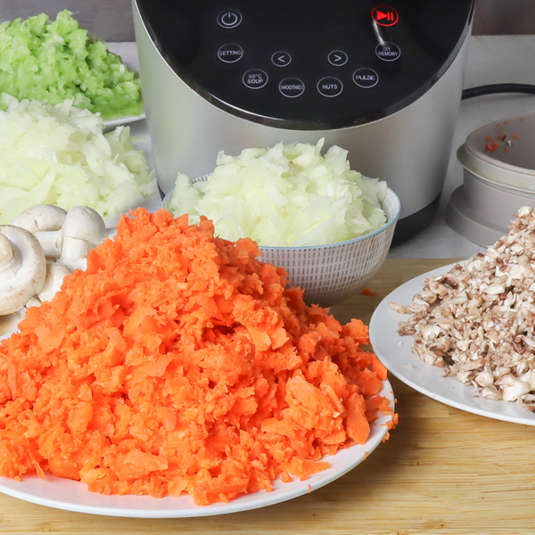 Chopped vegetables using blender Recipe by Augie's Confectionery