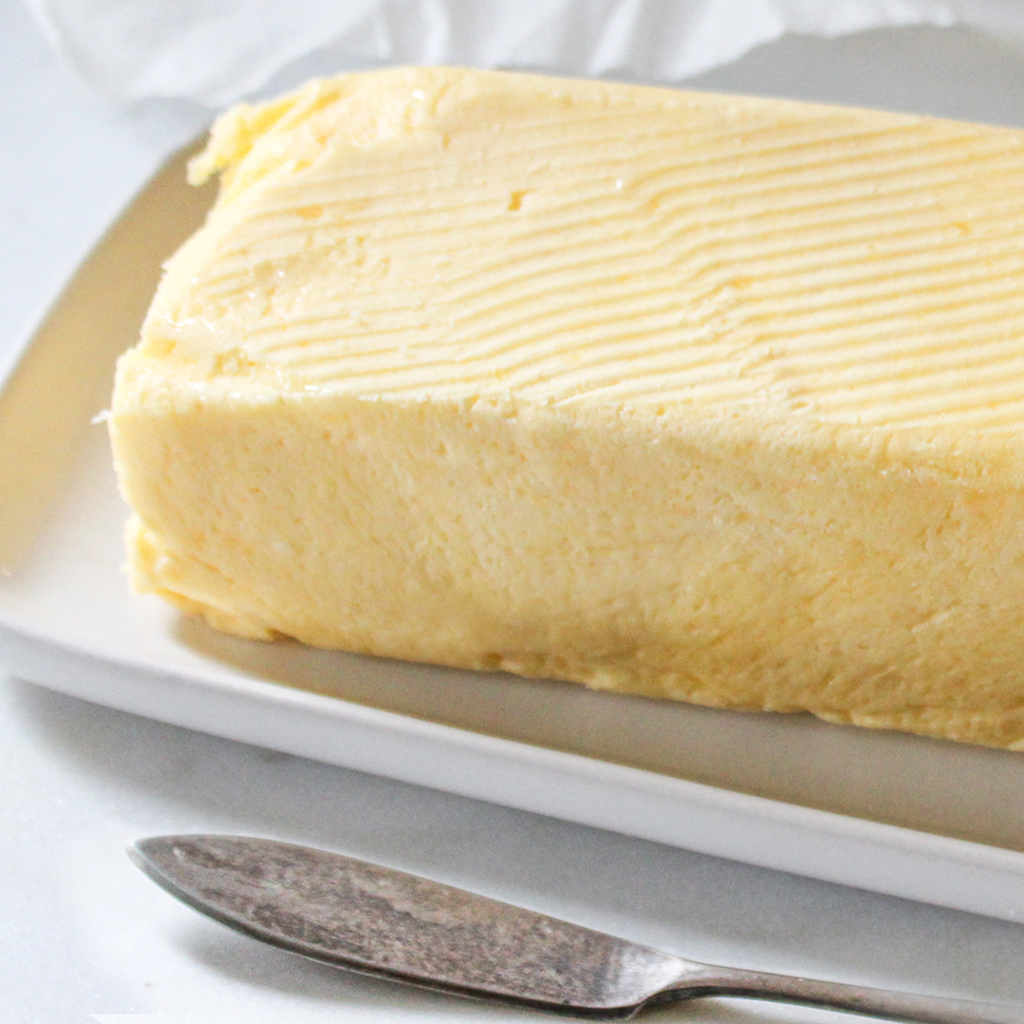 Make cultured butter (and real buttermilk) by hand