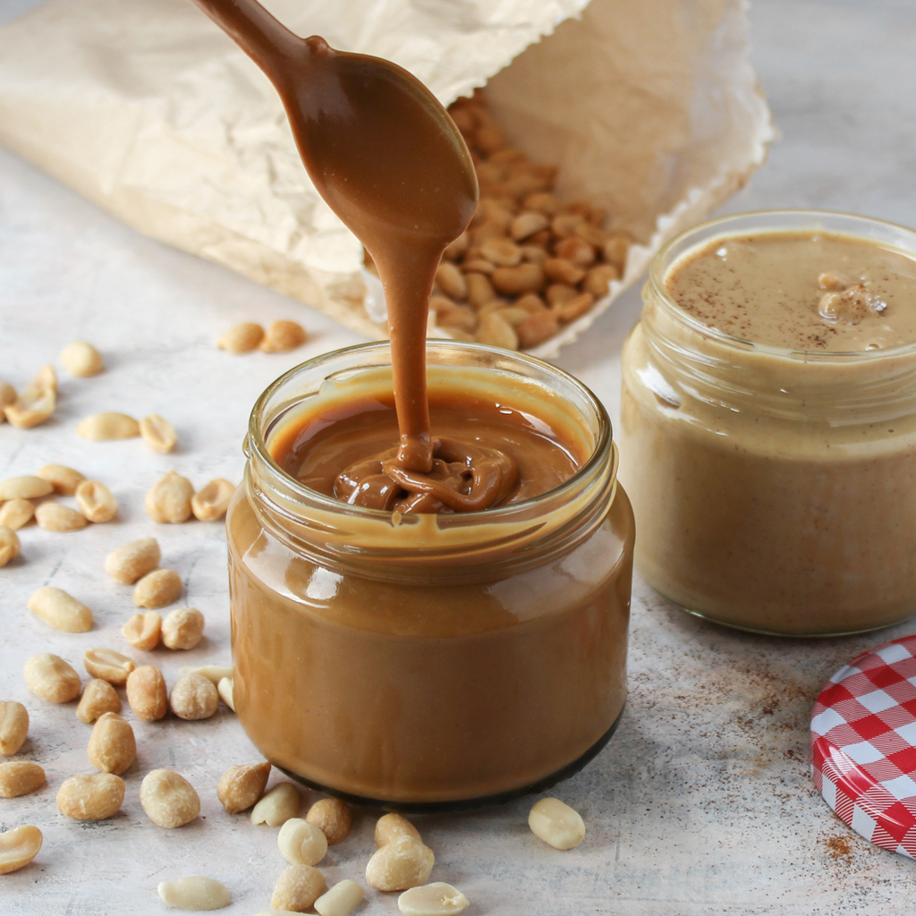 Homemade Peanut Butter (Smooth and Chunky) - Foxy Folksy